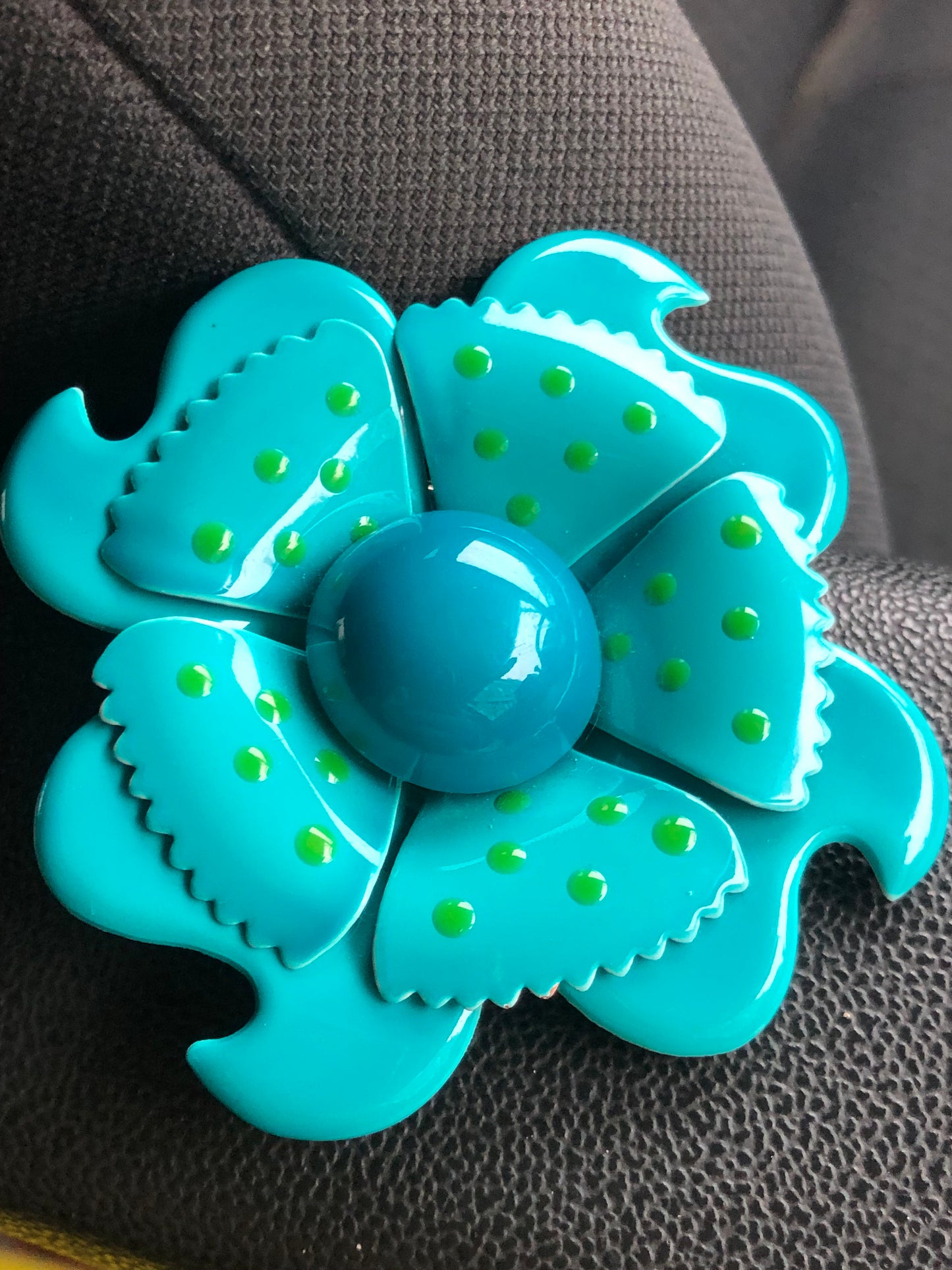 Vintage turquoise enamel flower brooch green dots dimension