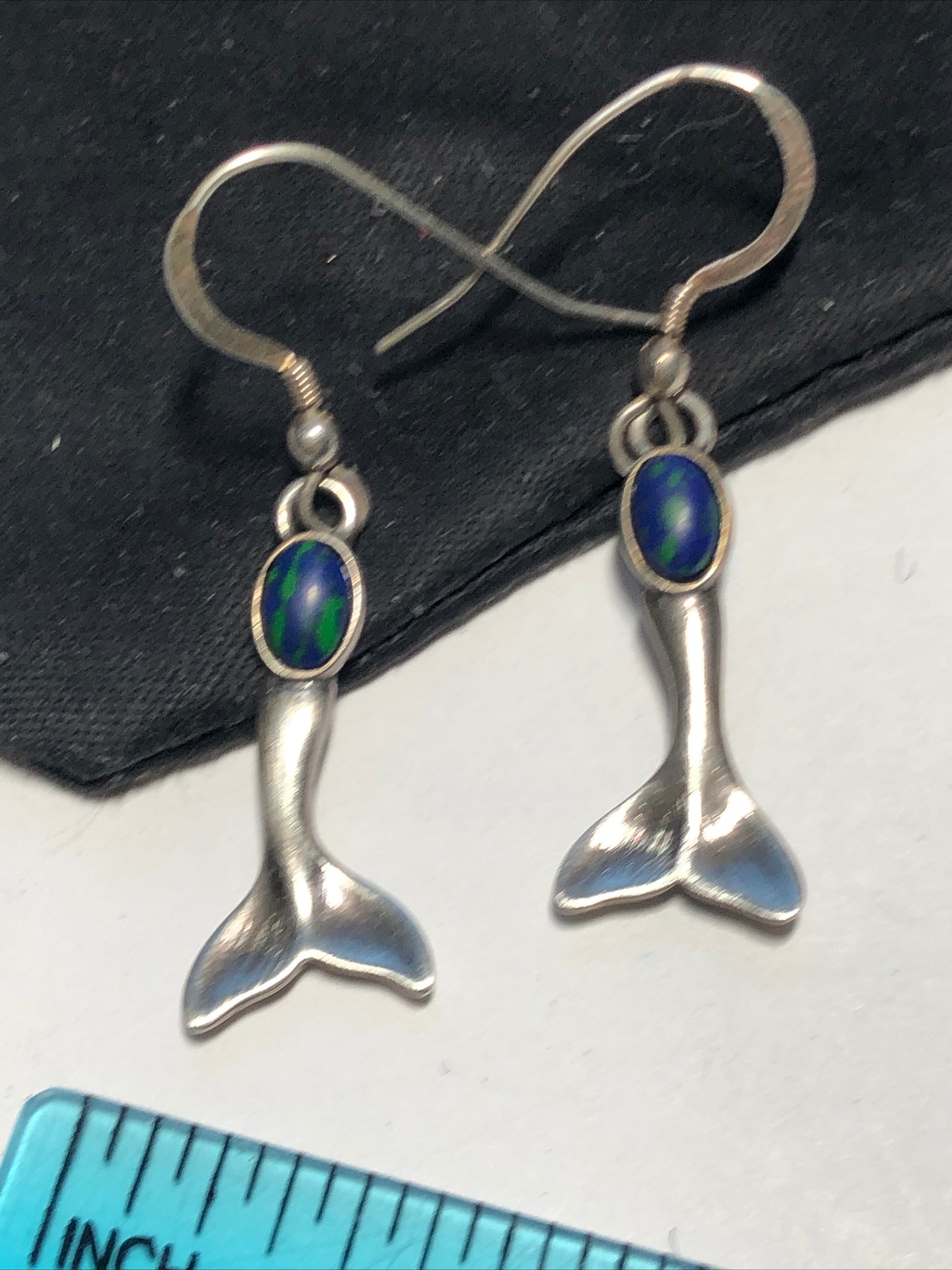 Vintage Sterling silver Fish dangle Earrings blue /green gemstone
