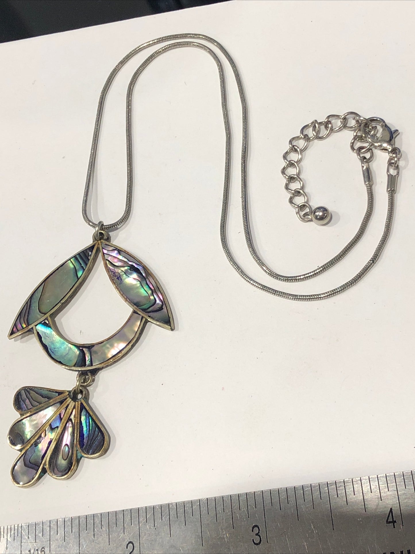 Vintage Alpaca Mexico silver Abalone floral pendant chain necklace
