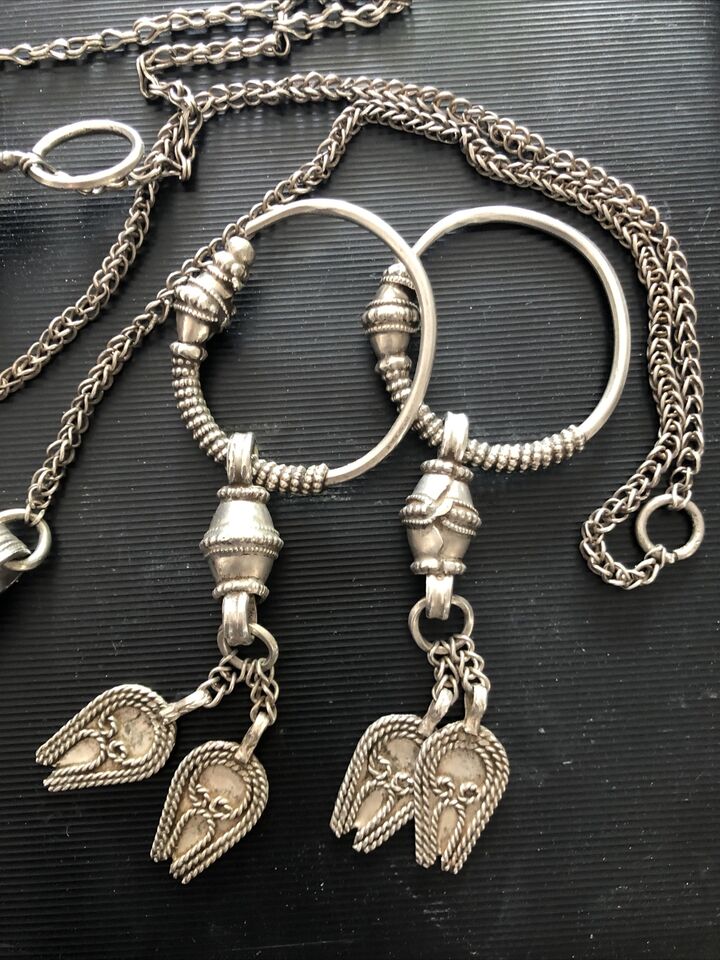 Antique Middle East Bedouin Omani Silver Tribal Amulet Necklace Earrings 533 gr.
