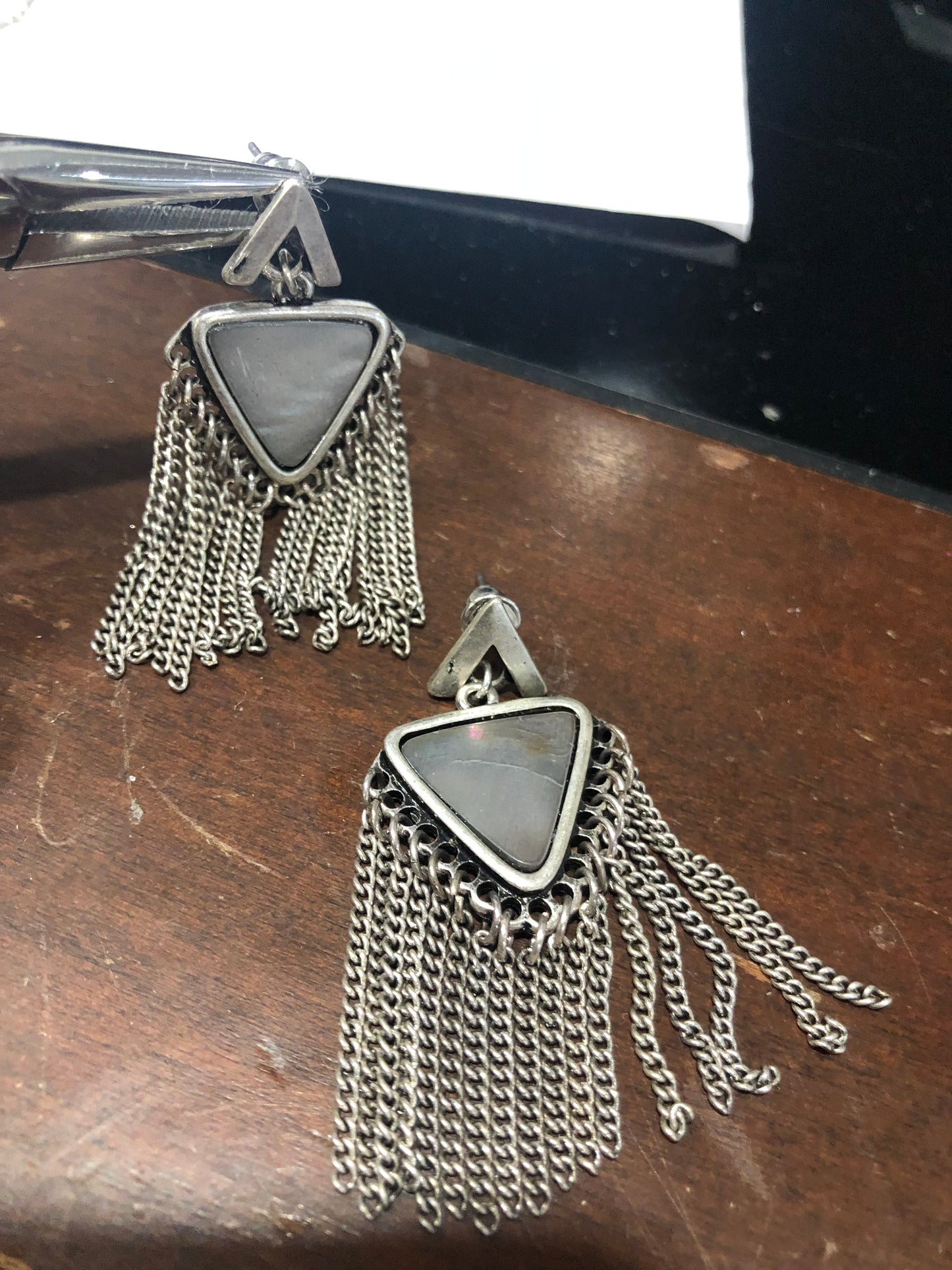 Modern dangle chain triangle earrings faux abalone