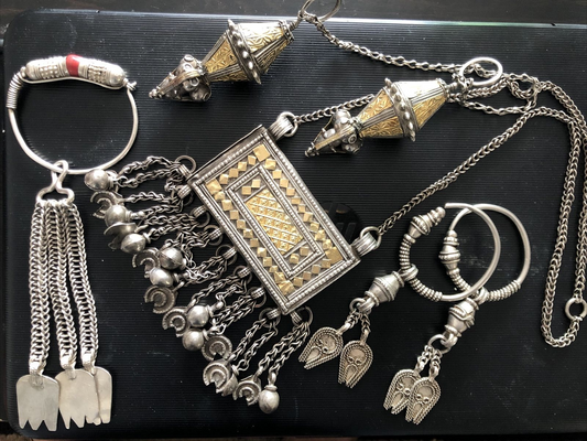 Antique Middle East Bedouin Omani Silver Tribal Amulet Necklace Earrings 533 gr.